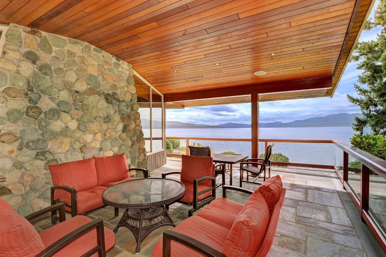 Oceanside Lodge Saanich Inlet North Saanich Ngoại thất bức ảnh