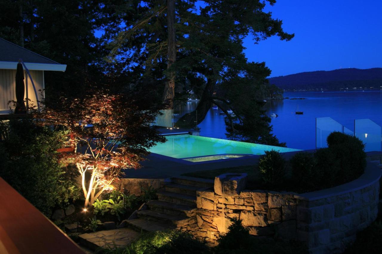 Oceanside Lodge Saanich Inlet North Saanich Ngoại thất bức ảnh